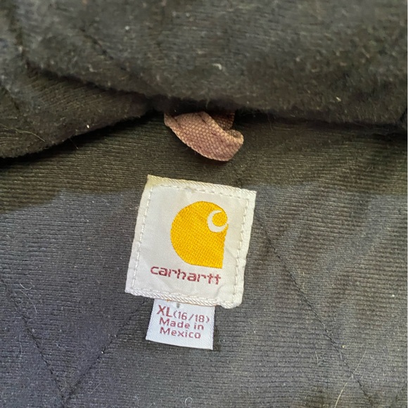 Great condition women’s XL 16/18 PLUM purple quilted zip up - Picture 13 of 15